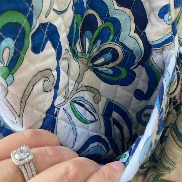 Vera Bradley Mediterranean White Messenger Bag Laptop Backpack Floral Shoulder - Picture 11 of 16